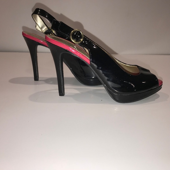 Christian Siriano Shoes - Christian Siriano Slingback Patent Heels Size 9M
